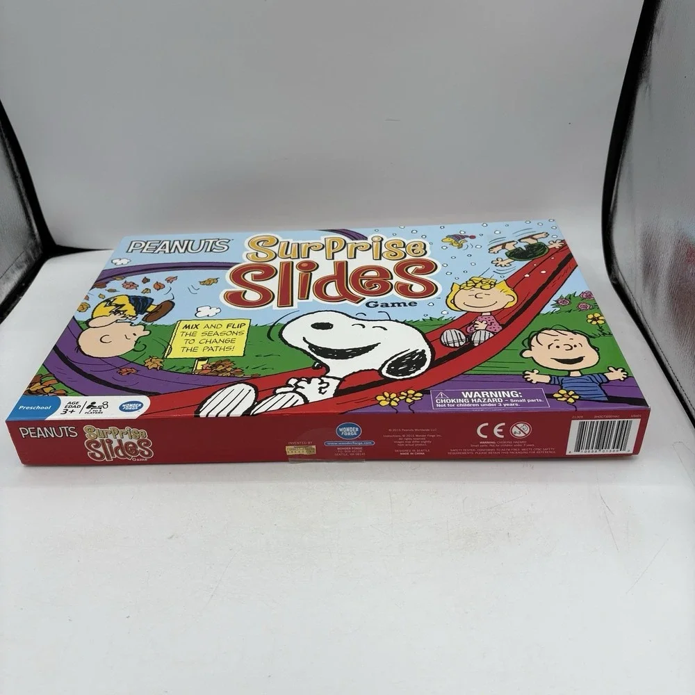 Wonder Forge Board Game Peanuts Surprise Slides‎ Snoopy Charlie Brown 2015